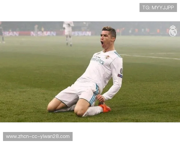 足球历史上第一位传奇9号球星的崛起与辉煌：从草根到世界之巅