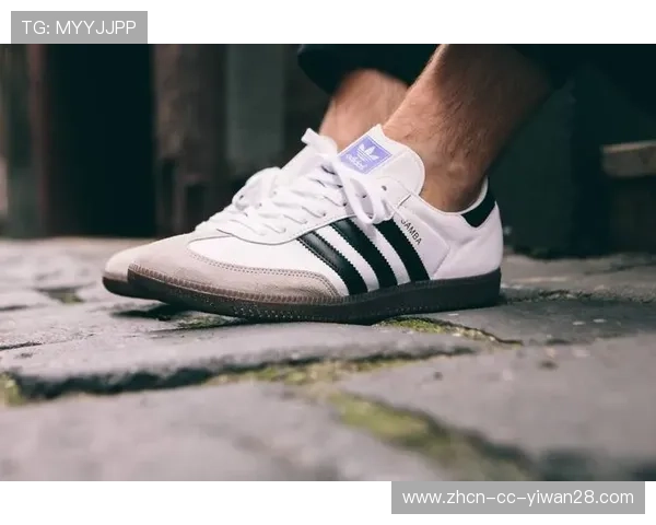 足球球星专属休闲鞋盘点 时尚与运动的完美融合